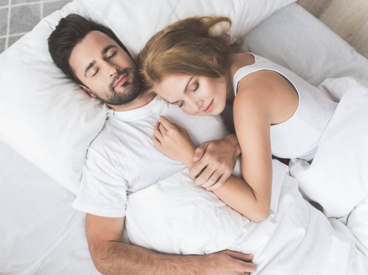 一位单身女青年的疑问：同房时，男人射精和尿尿会同时发生吗？