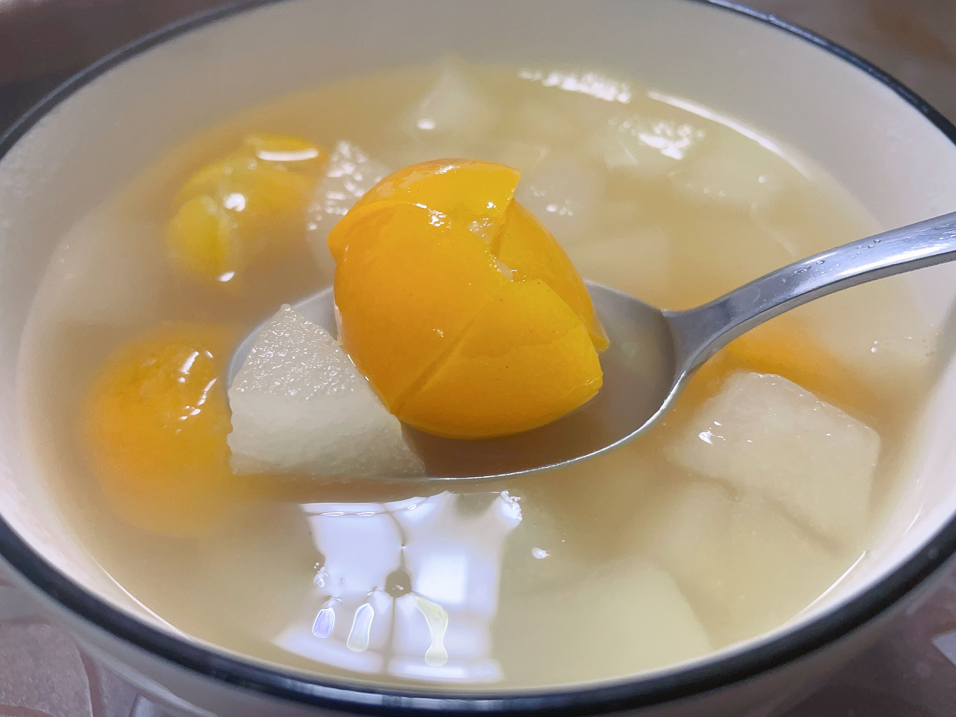 喉咙痛得像吞刀片吃什么药效果好,嗓子疼跟吞刀片一样吃什么好得快