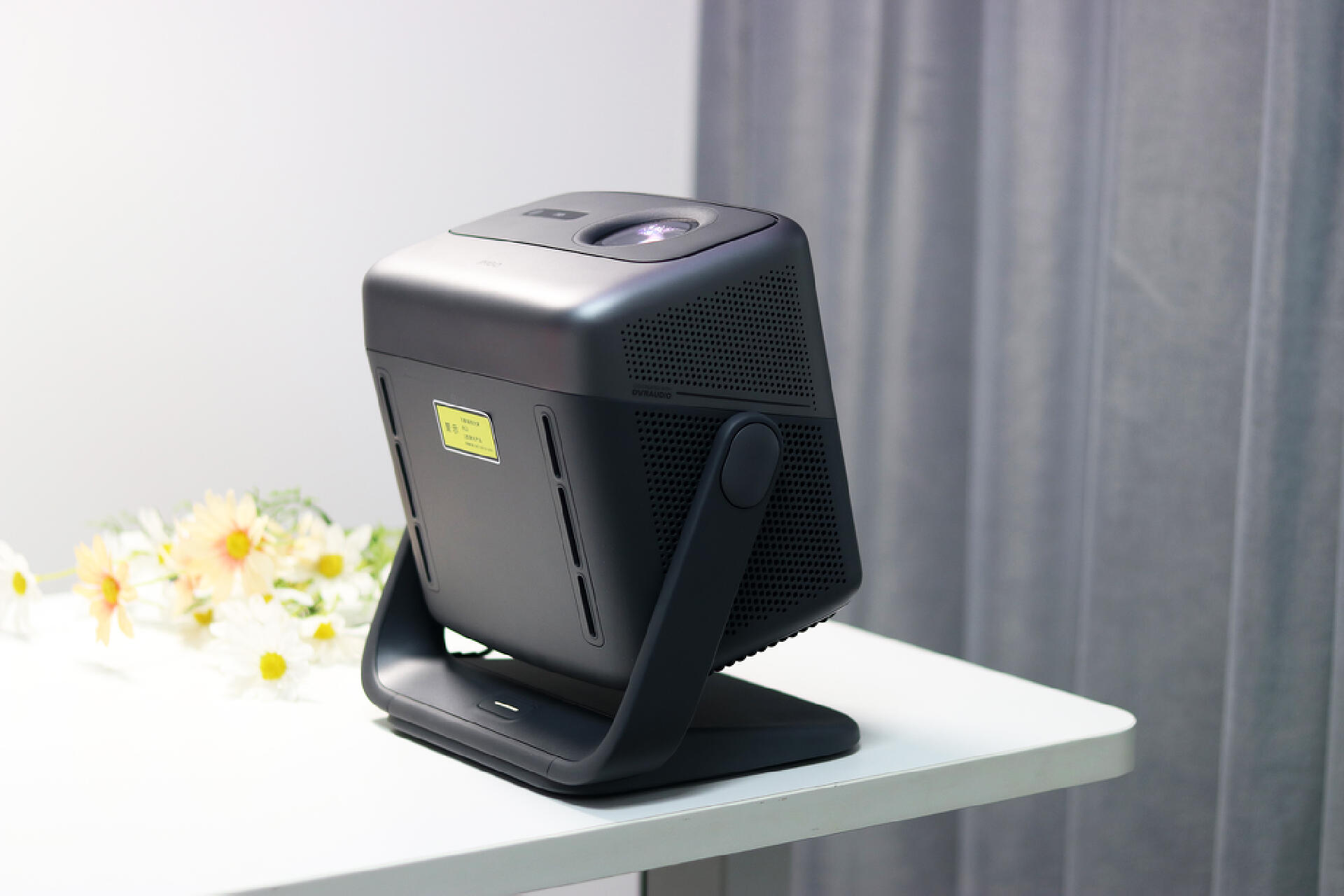 3000左右极米坚果当贝投影哪个好,当贝x5和坚果n1spro4k真实测评