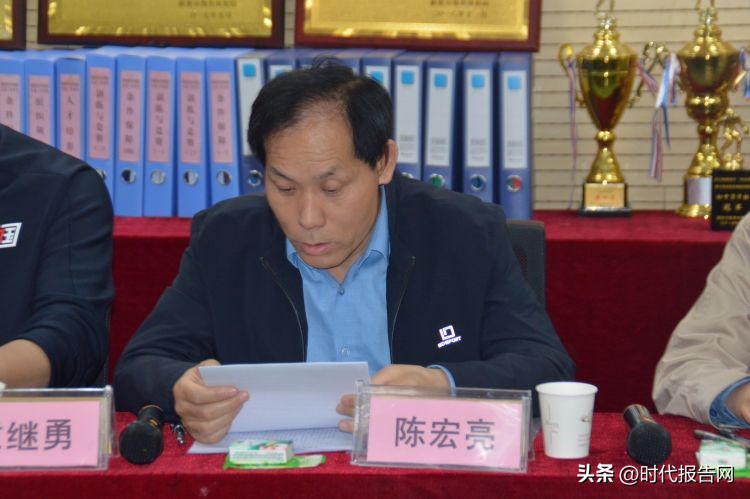 闃冲厜浣撹偛鏍″洯瓒崇悆,闃冲厜浣撹偛鏍″洯瓒崇悆姣旇禌