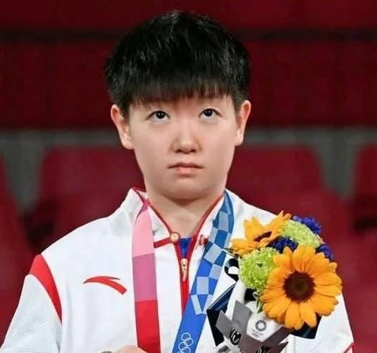 乒乓入奥24年,盘点国乒28位奥运冠军:马龙王曼昱都是唯一
