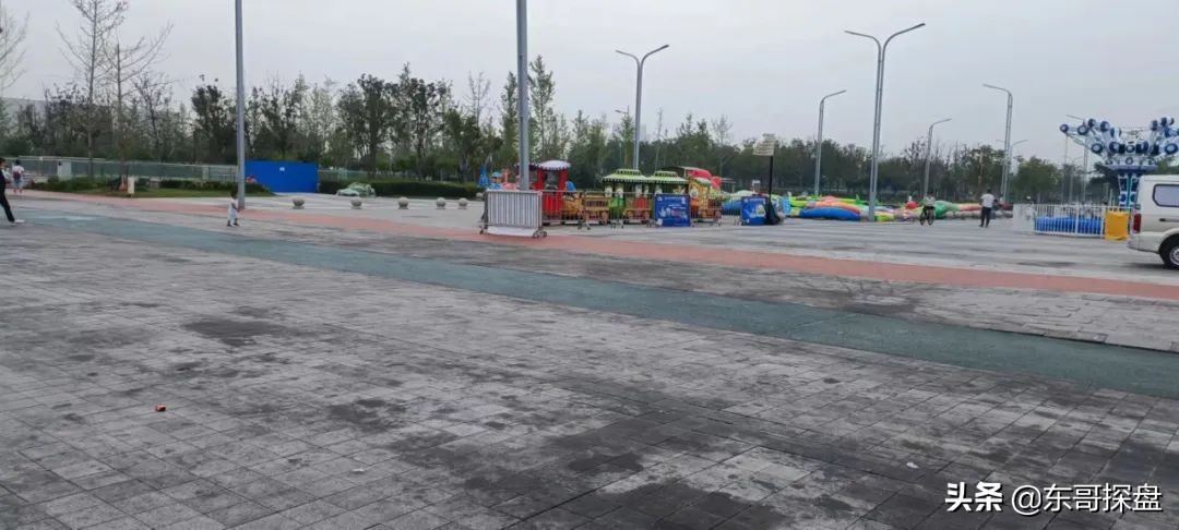 奥体中心cbd夜市,cbd小吃街郑州