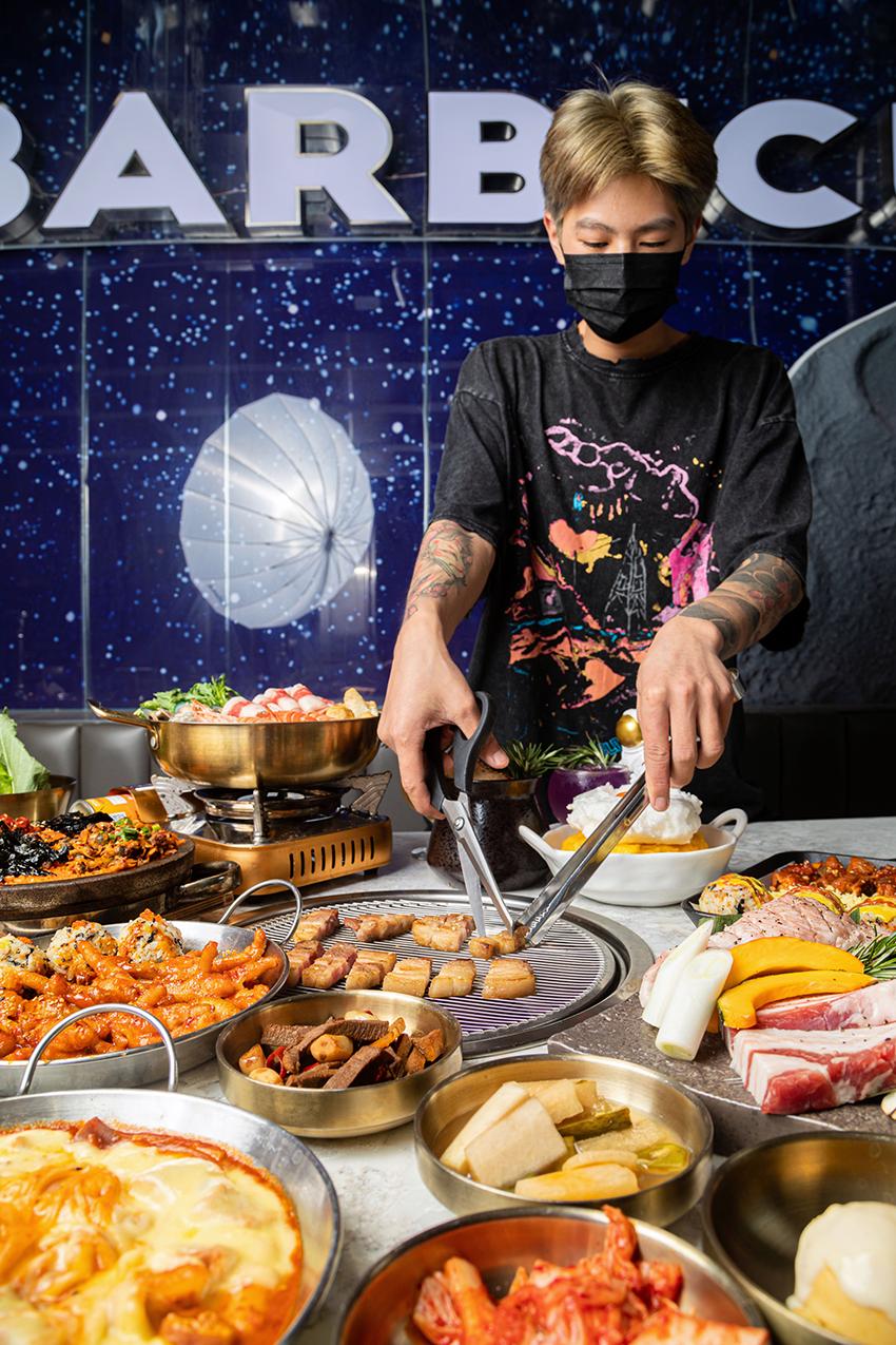 在太空中吃烤肉,上海太空舱烤肉