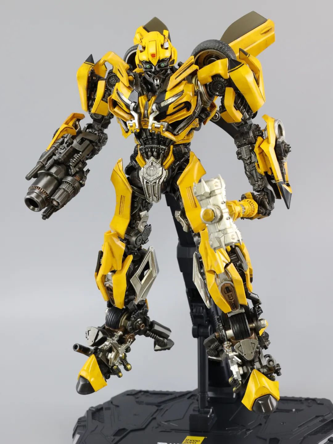 变形金刚5大黄蜂新款,大黄蜂变形金刚5测评