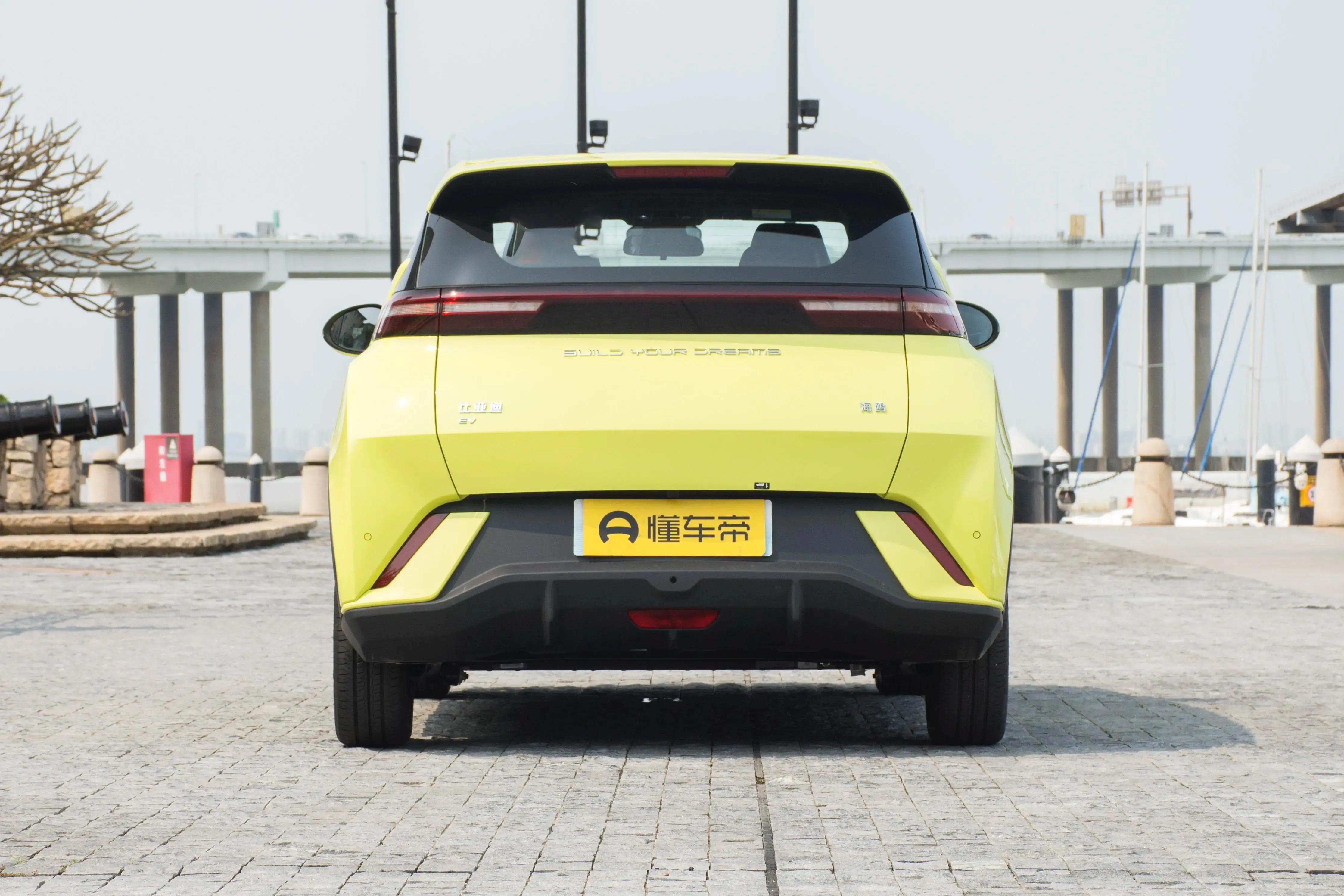 售价8-10万的比亚迪爆款海鸥上市,比亚迪海鸥7.88万落地价