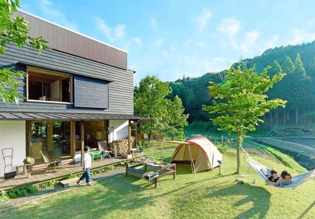 鏃ユ湰涓夎儙,鏃ユ湰涓夎儙瀹跺涵