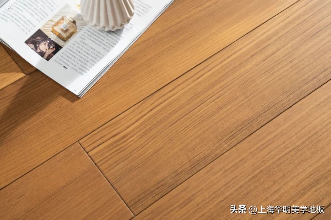 鍗庢槑缇庡,鍗庢槑缇庡瀹炴湪澶嶅悎鍦版澘