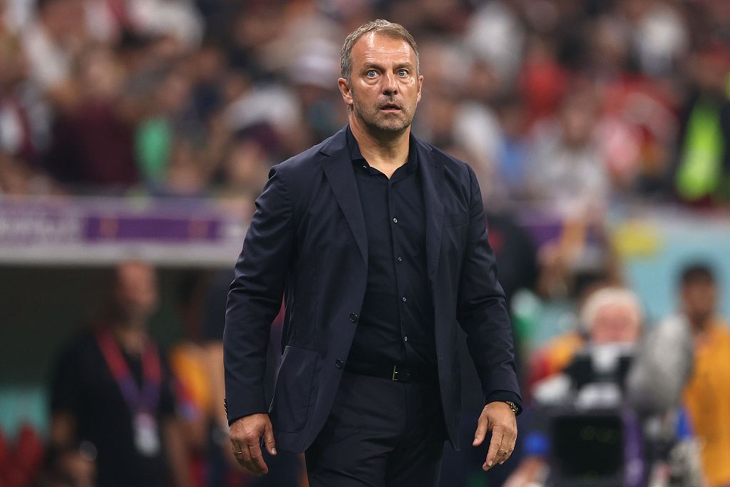 黄健翔评德国输球因教练无脑,黄健翔四问德国队