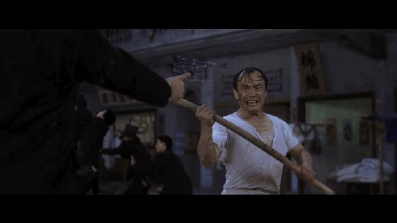 18年过去，再看周星驰的《功夫》，他拿奖无数离不开这三大情怀