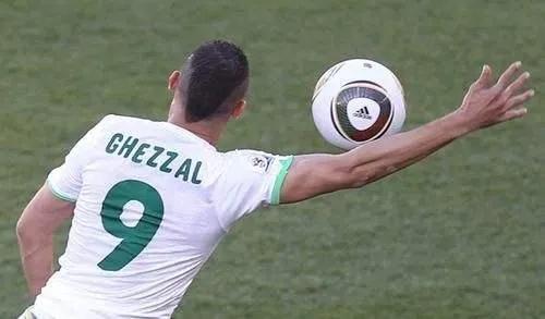 足球小知识有什么,足球知识点球简要介绍