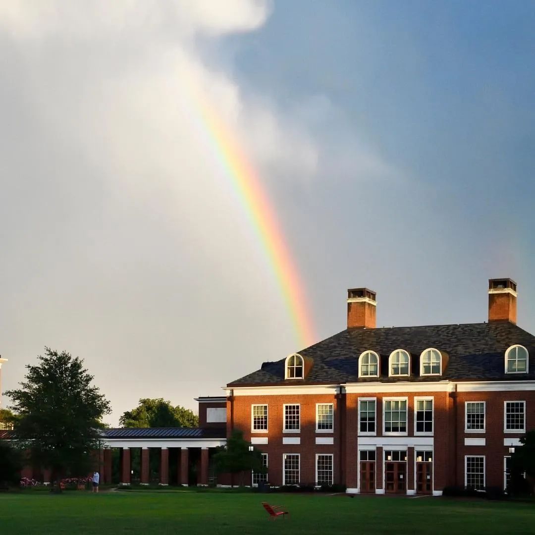 全美学习最刻苦的20所高校,美国最牛十大名校大学