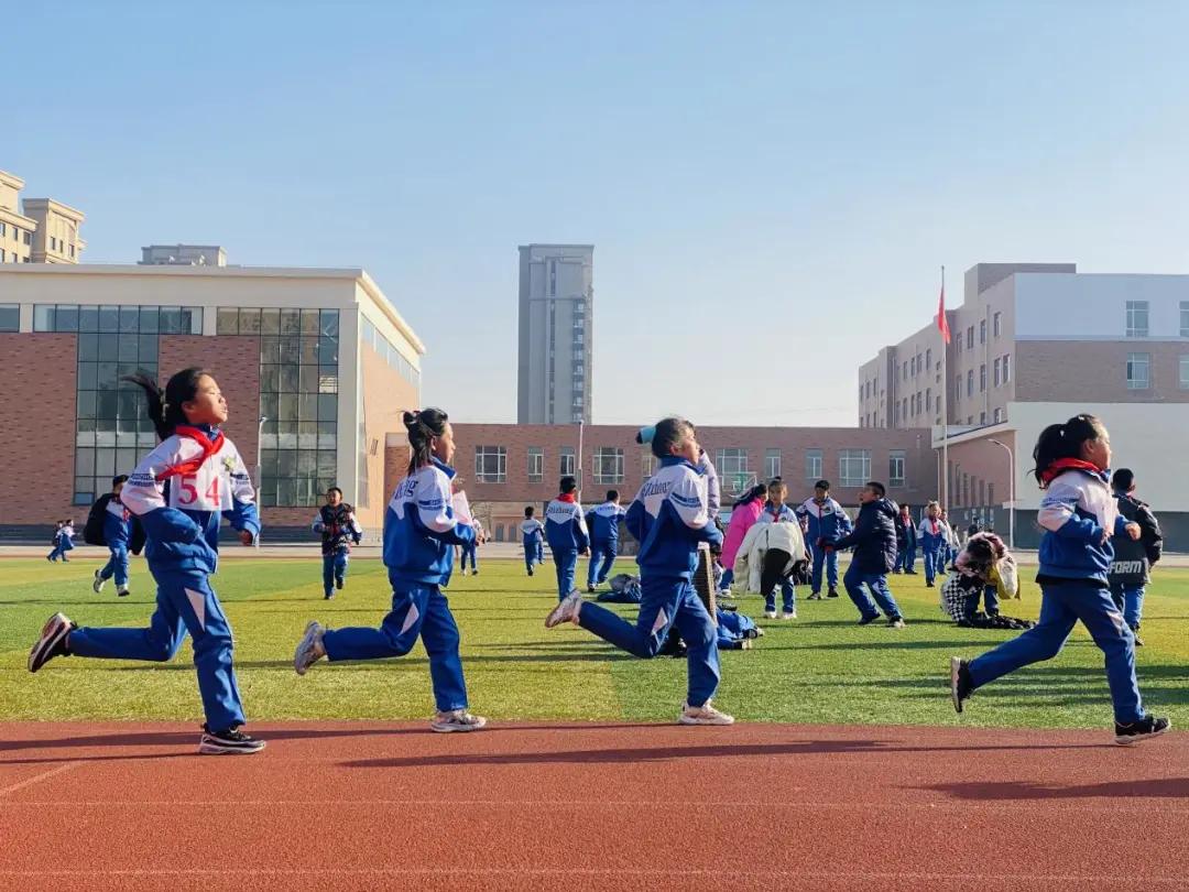 辽阳第十中学三年级100米运动会,辽阳第十中学运动会直播回放