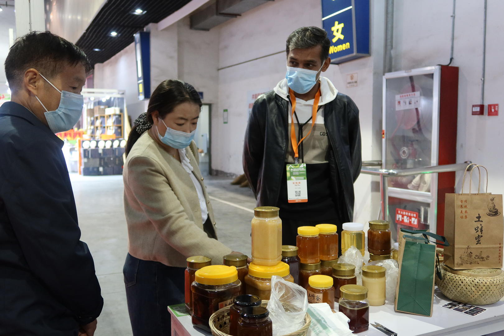 义乌小商品电商爆单,义乌商贸城最近行情怎么样