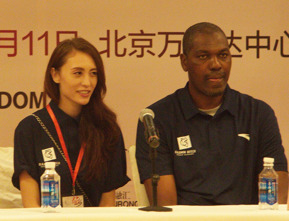 CBA巴特尔传奇故事？巴特尔北京美国豪宅曝光？巴特尔子女的事业