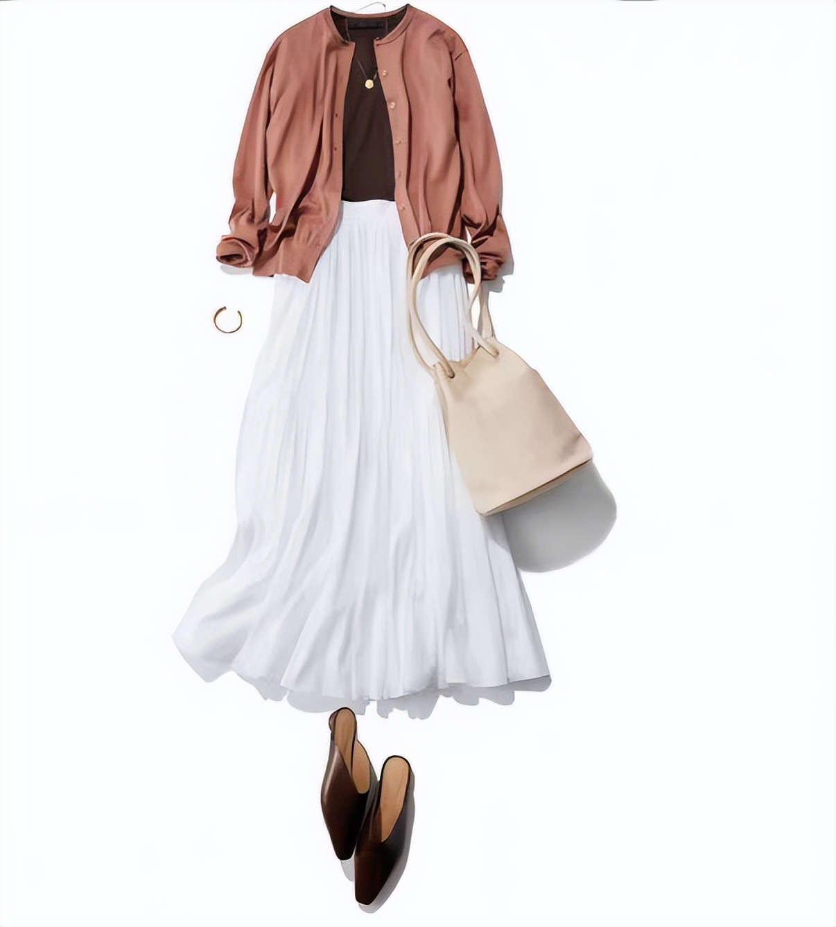 春天怎么穿衣打造高级感,春天怎么穿才好看穿搭教程