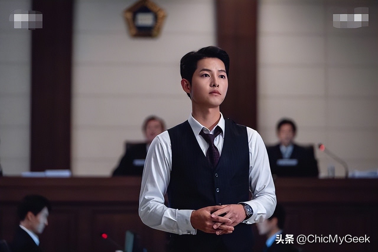 宋仲基财阀家的小儿子棒球服穿搭,宋仲基西装杀明星霸气出场