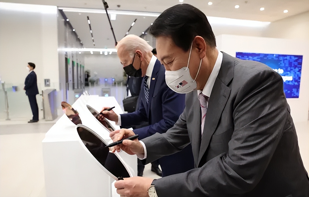 美国芯片禁令会让芯片大跌吗,美国芯片禁售策略对国内有影响吗