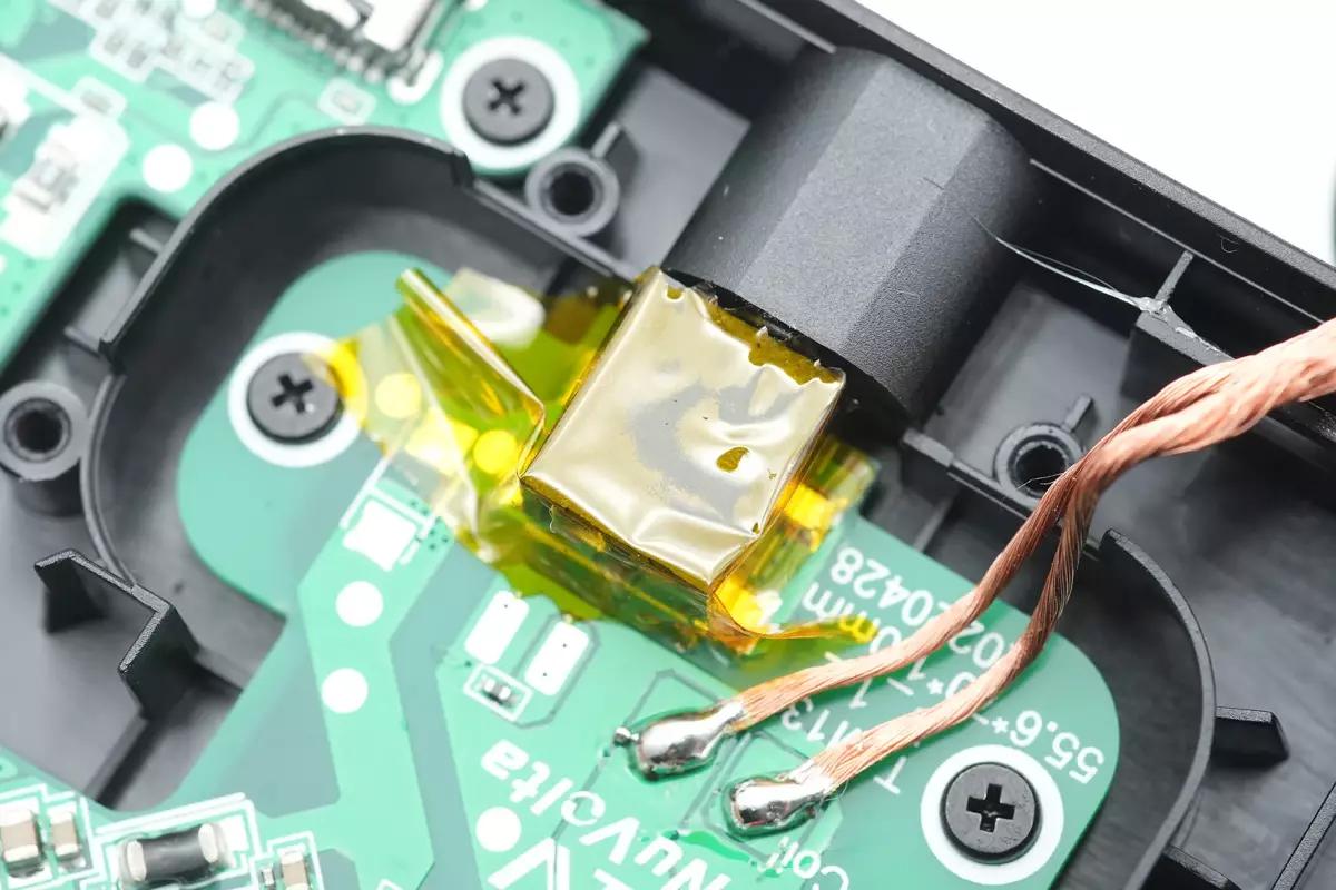 mophie双口充电器拆解,mophie车载充电器拆解