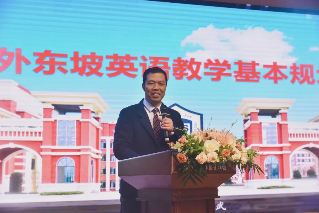 求贤若渴广纳英才,求贤若渴