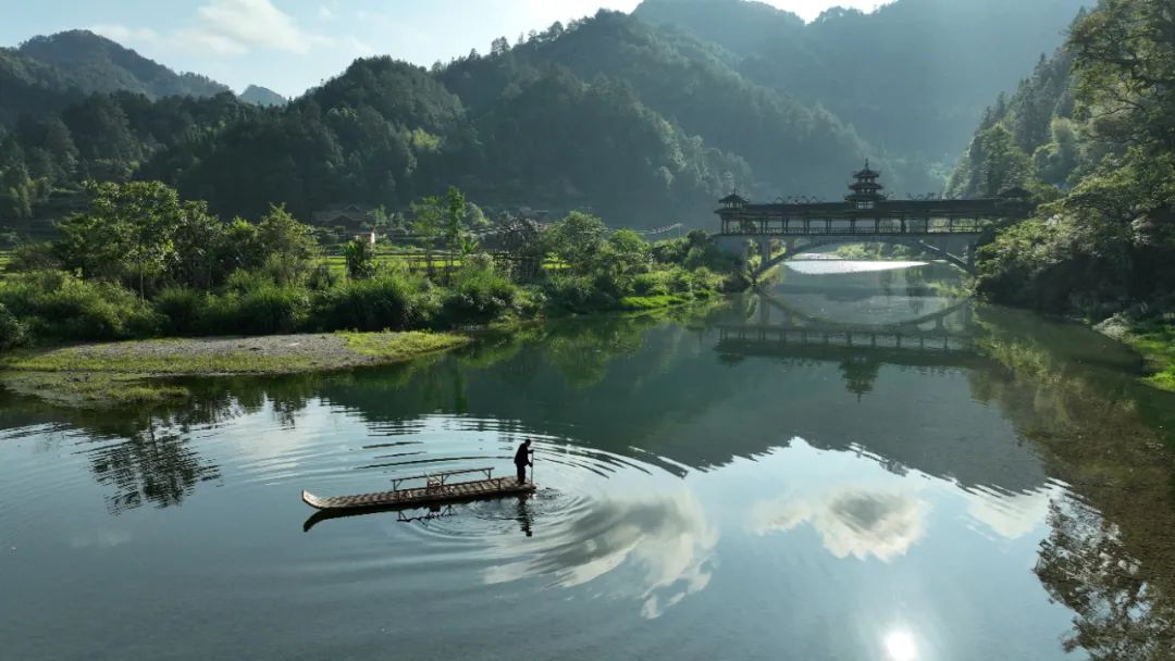 贵州榕江有职业足球运动员,贵州榕江为什么这么多踢足球的