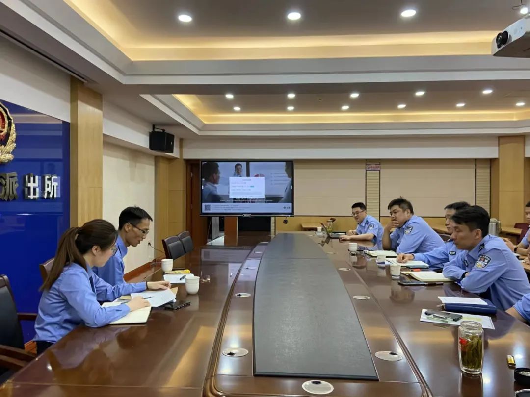 棋牌游戏app输10万,棋牌游戏逆天操作