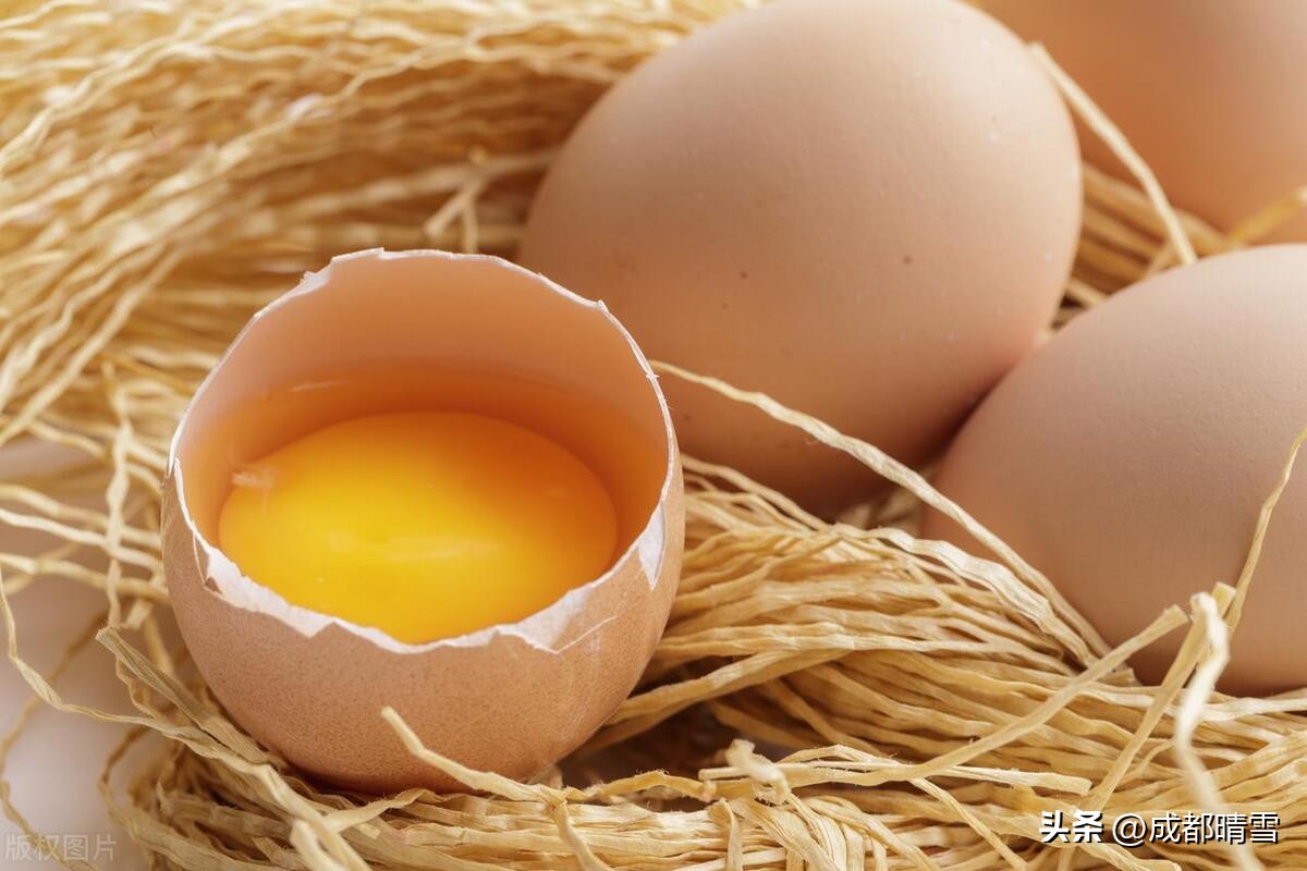 一个鸡蛋不到5毛钱，小时能吃半个钟头，现在的孩子为啥做不到？