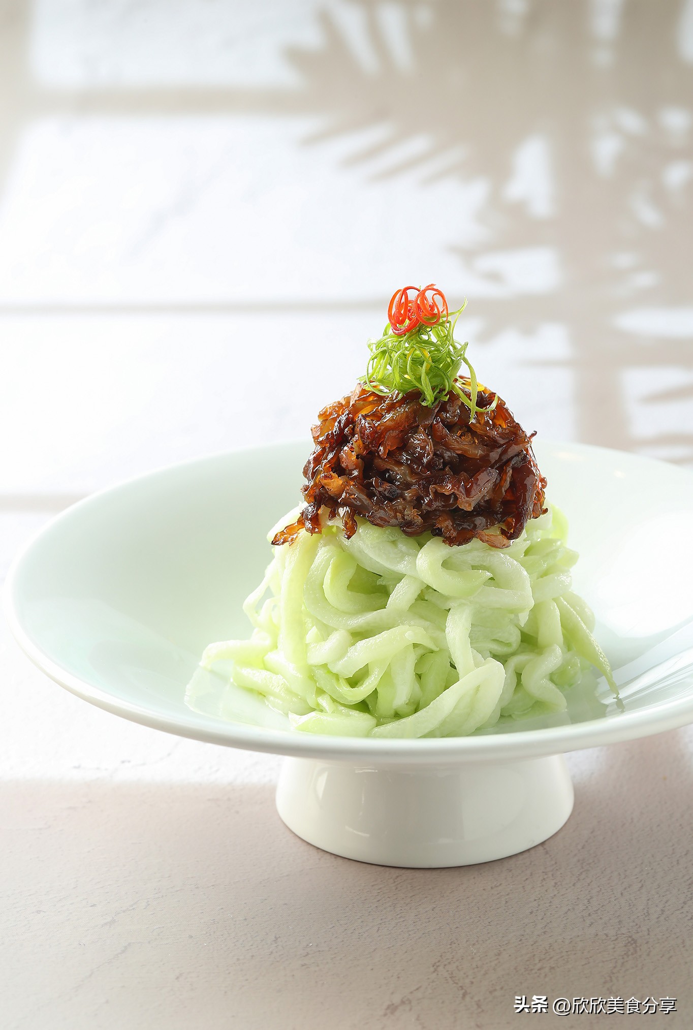 餐厅春菜上新，网罗山川田野的鲜食滋味