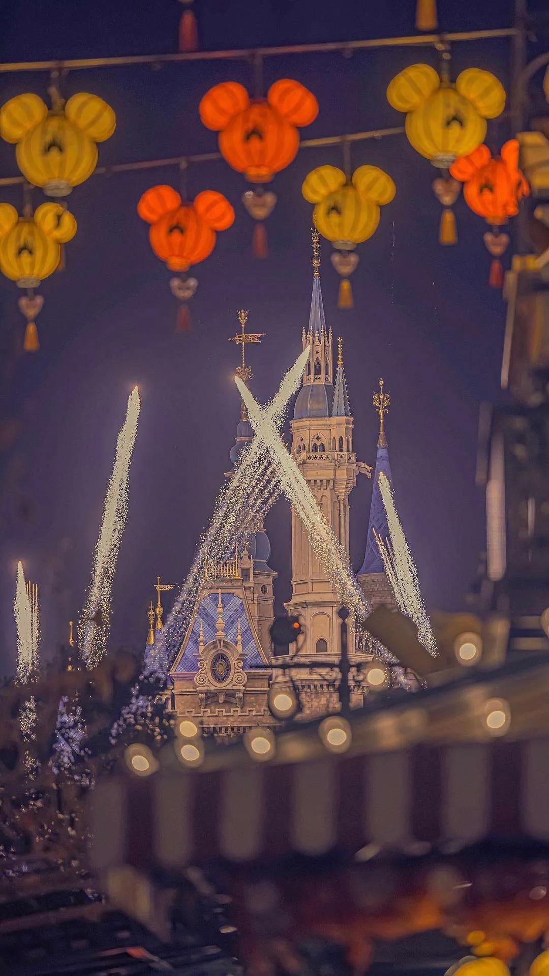 “我所走过的路，要繁花盛开，要人声鼎沸”那些有关自己的句子