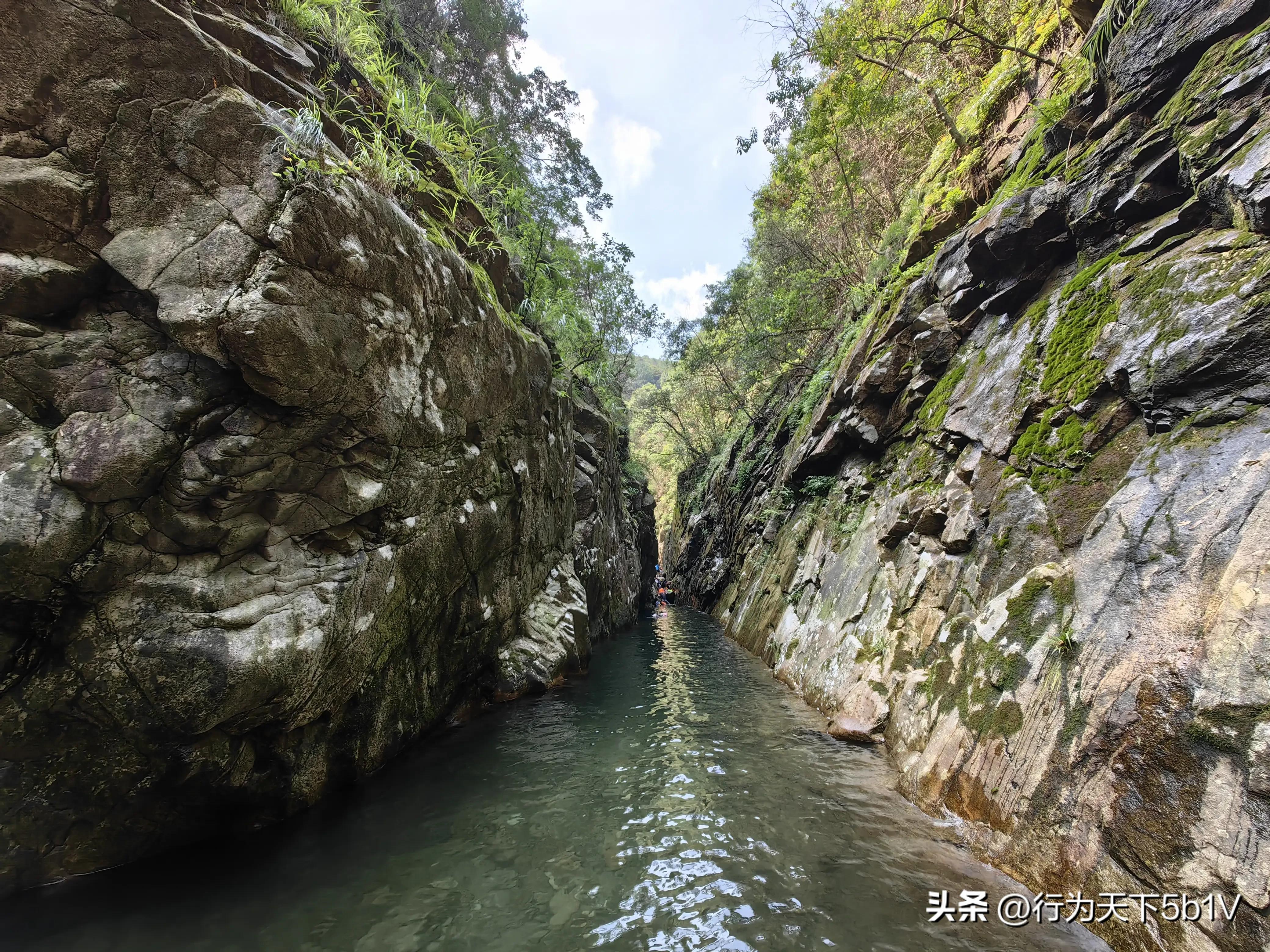 【探秘金紫山下的清凉秘境】行走在资源资江源大峡谷的风景线上