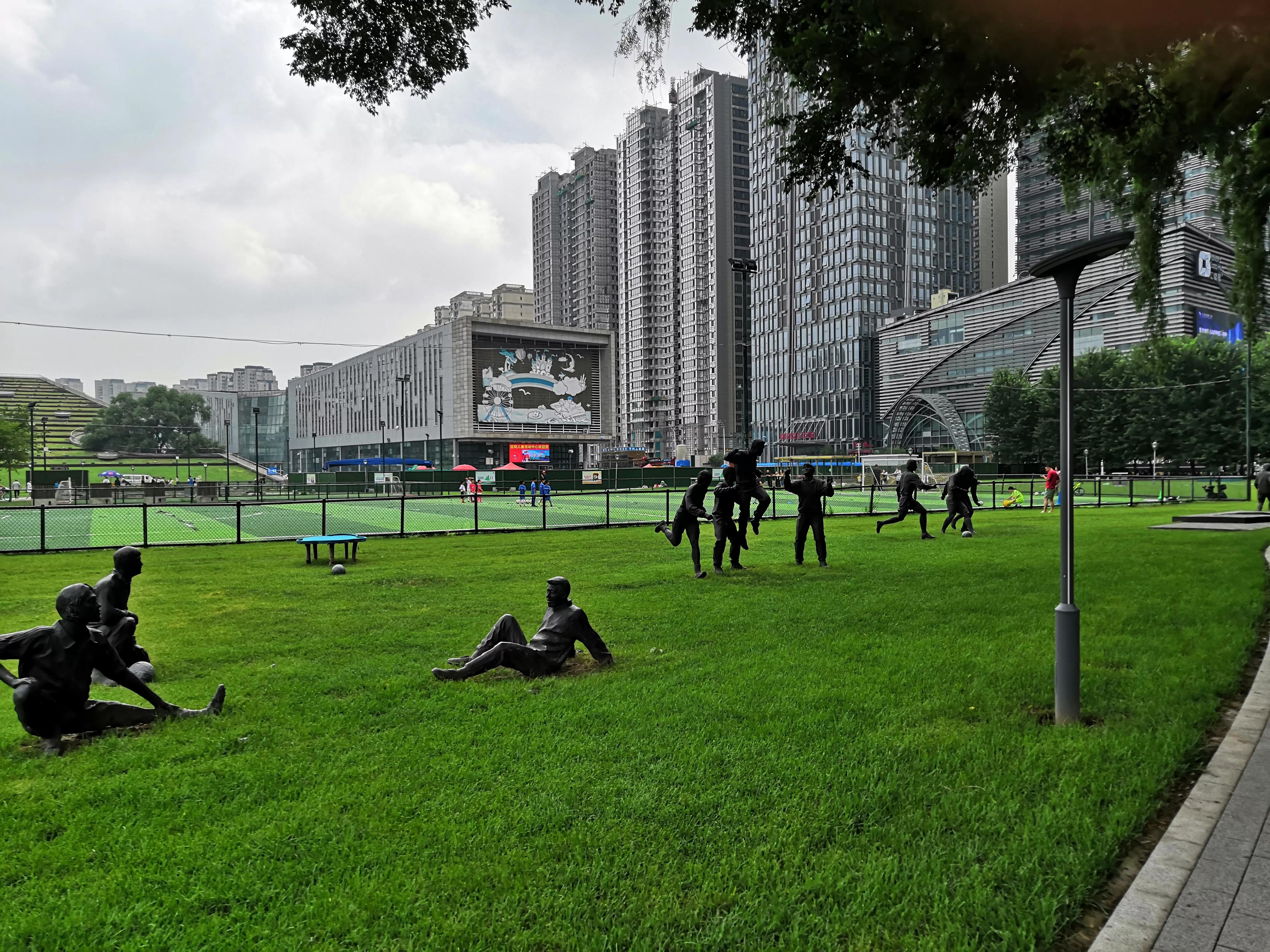 足球团队雕像,足球运动员的画像