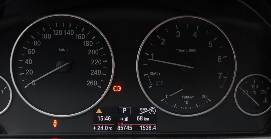 06年宝马320i二手的值得入手吗,二手宝马320i保养需要多少钱