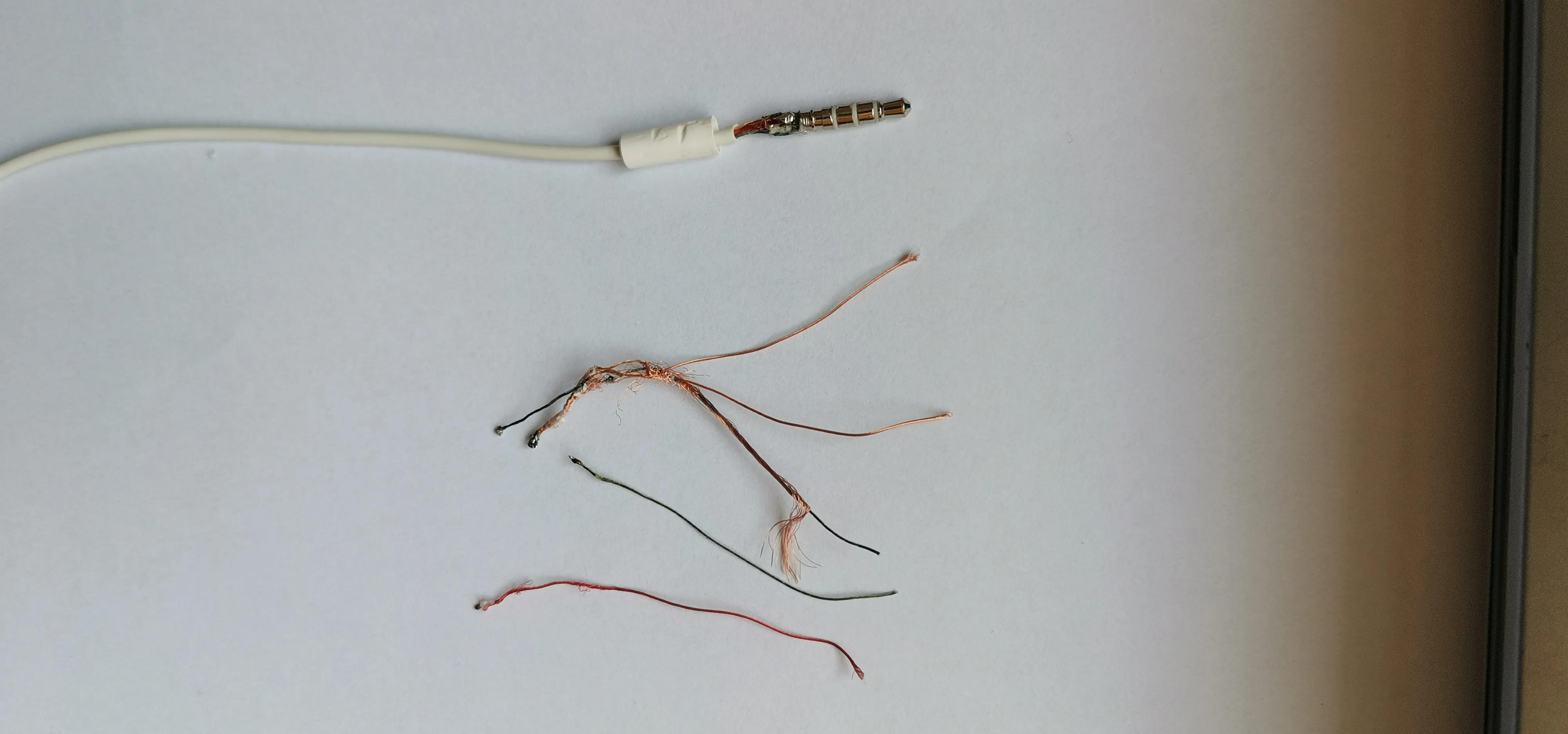 华为有线耳机am115音量键拆卸方法,华为am116耳机插进手机怎么没声音