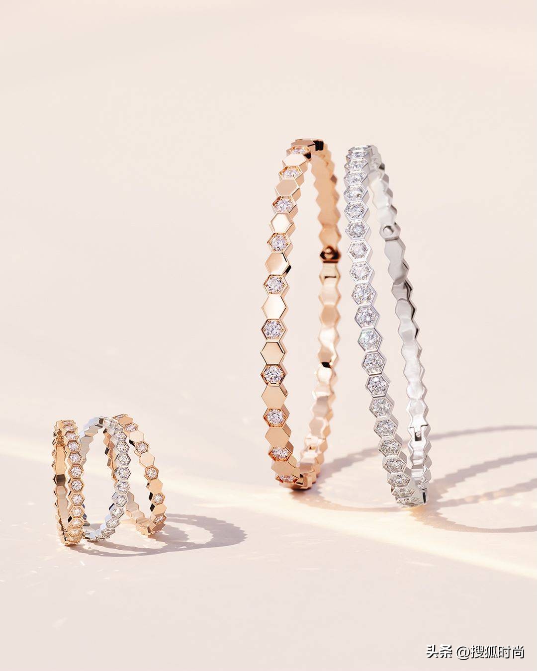 迪丽热巴生日蔡徐坤送祝福,情人节送玫瑰花怎么表白