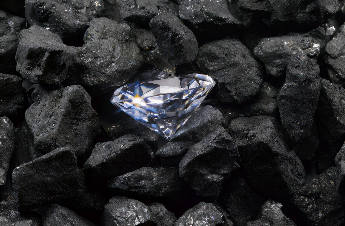 世界上最昂贵的黑钻,全球首颗黑钻亮相