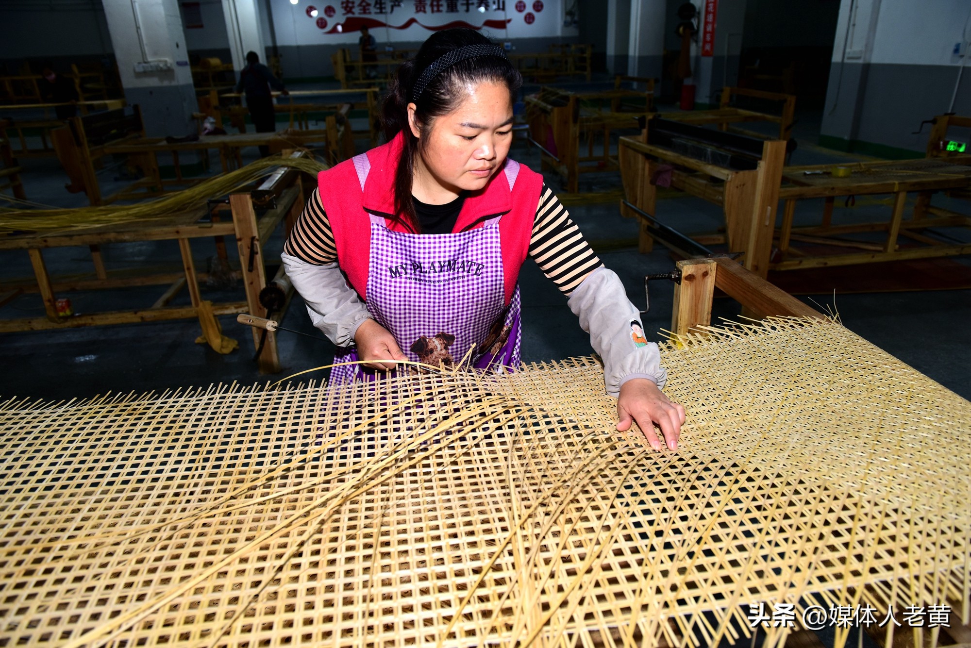 藤编工艺加工厂,藤编工艺品加工外发