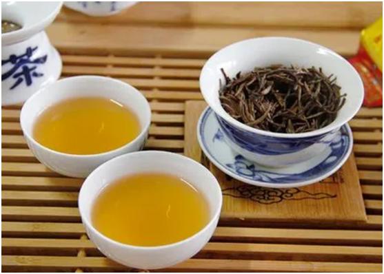 超市里3款不起眼的“廉价茶”，懂行的抢着喝，别错过高品质好茶