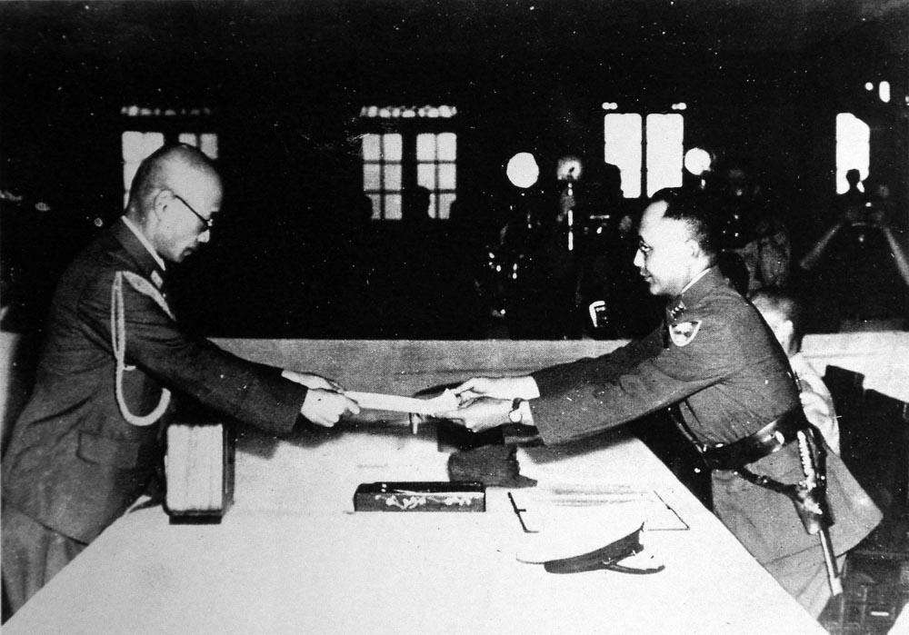 日本仁丹广告宣传的都是什么,日本的仁丹广告有什么意图