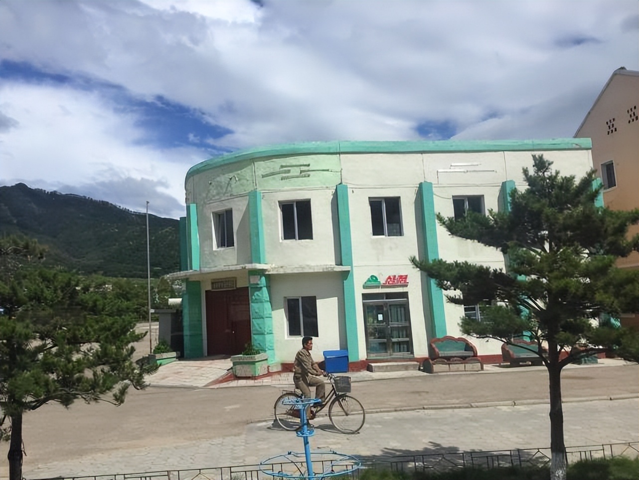 朝鲜人年收入及生活成本,朝鲜人的收入