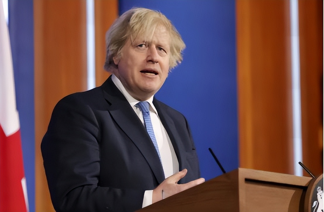 端碗吃饭放下碗就骂娘,端碗吃饭放下筷子骂娘是什么意思