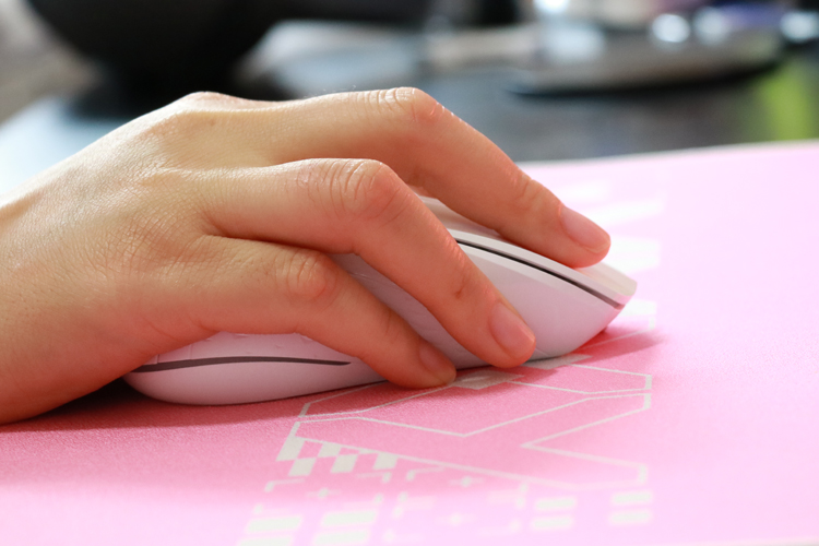 雷蛇蝰蛇经典版,雷柏V300W双模RGB游戏鼠标