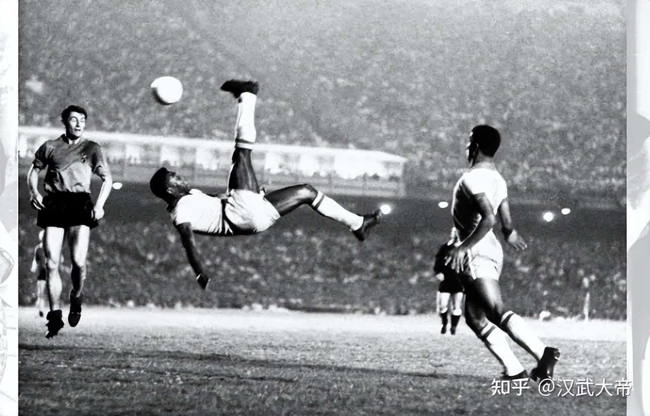 1970年世界杯巴西球员缅怀贝利,巴西足球第一人贝利