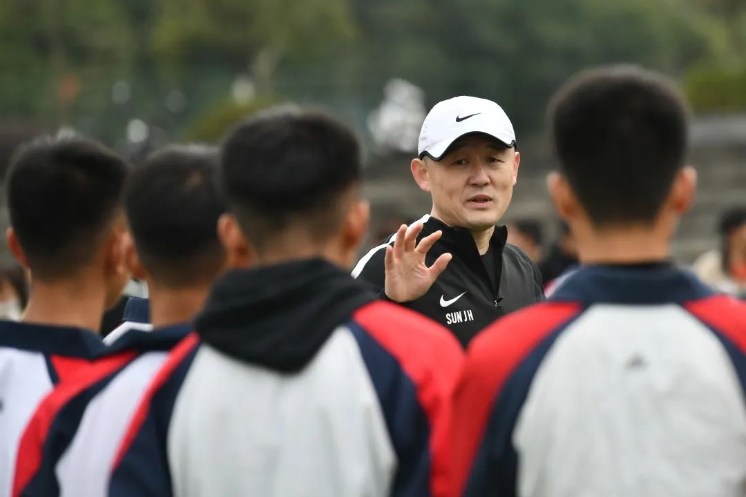 中国太阳孙继海经典片段,中国太阳孙继海回曼城