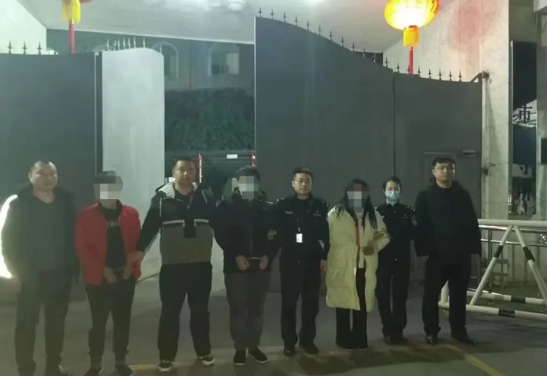 鎵撳亣涓嶆315杩樻湁365澶╃殑瀹堟姢 (315缃戣鎵撳亣鎶ラ亾)