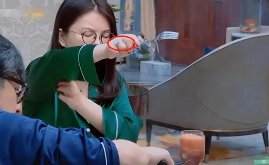 王诗龄回怼炫富,王诗龄炫富回怼网友