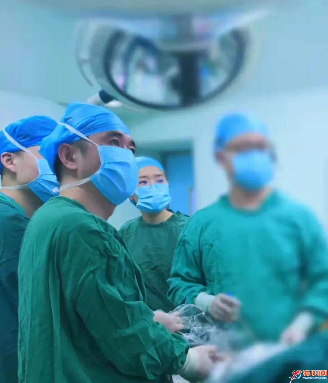 nuss手术痛不痛,nuss手术可以治疗扁平胸么