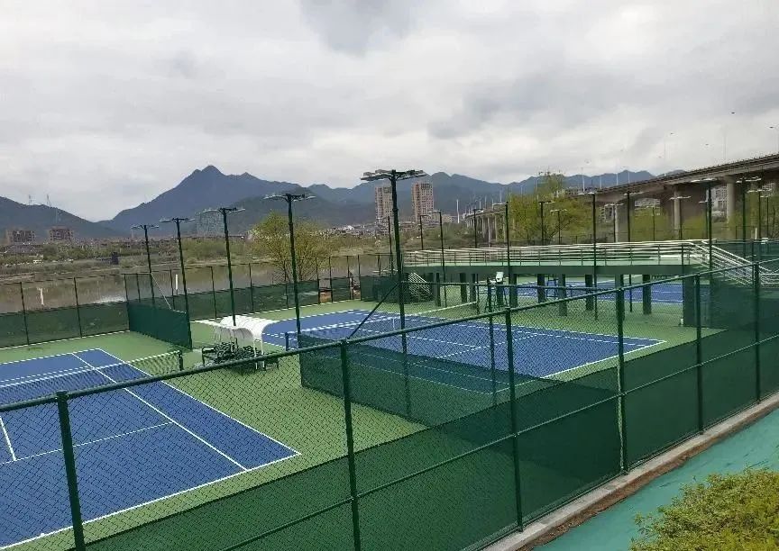 杭州西湖边健身公园,杭州可以徒手健身的公园