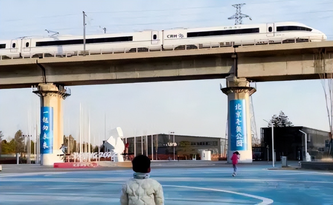 推荐一个遛娃避暑胜地,石景山遛娃宝地