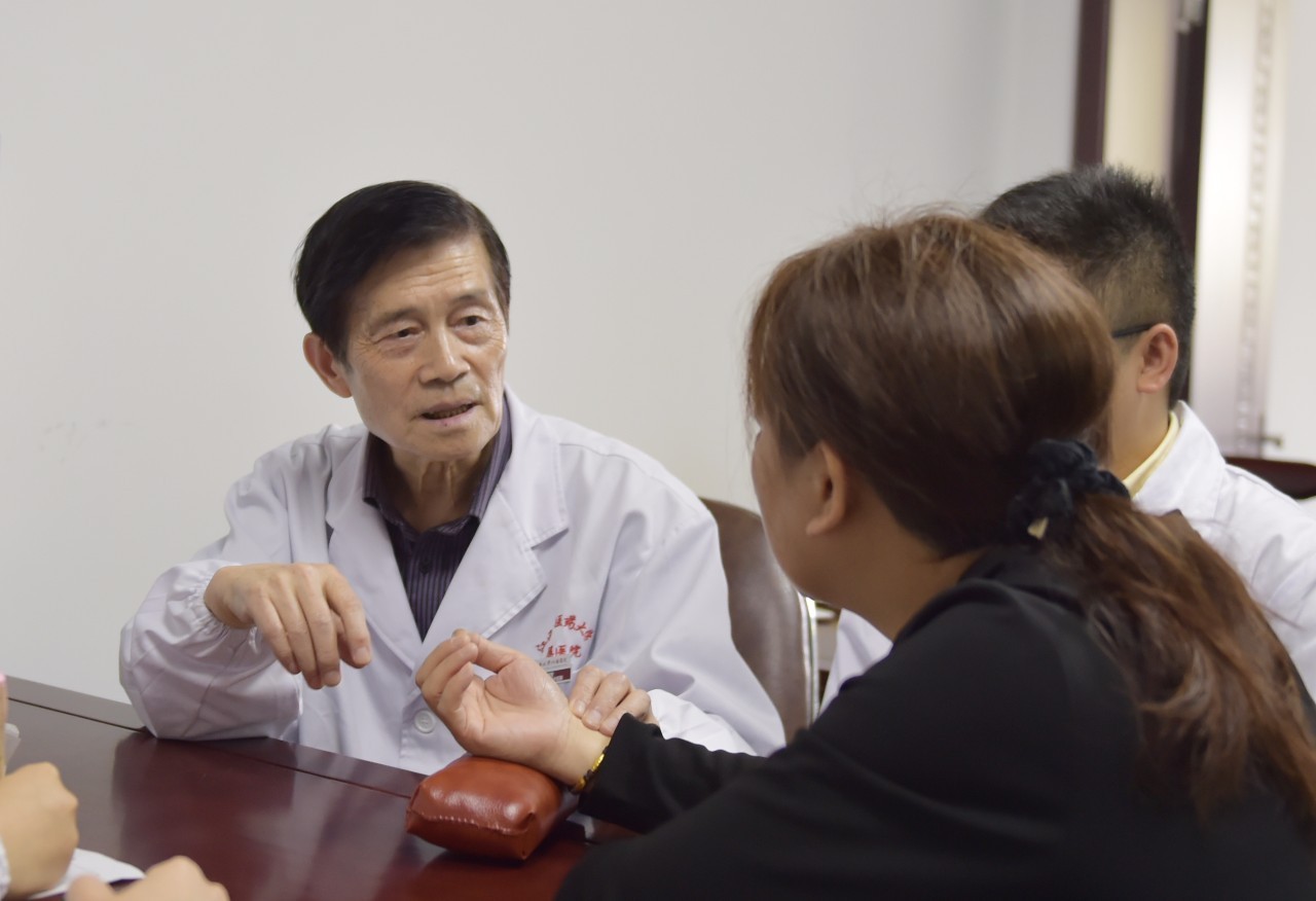 全国8位名中医名单,江西省有名的中医有哪些