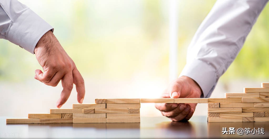 写作必备：卡片笔记法，让你言而有物，写作不再低效