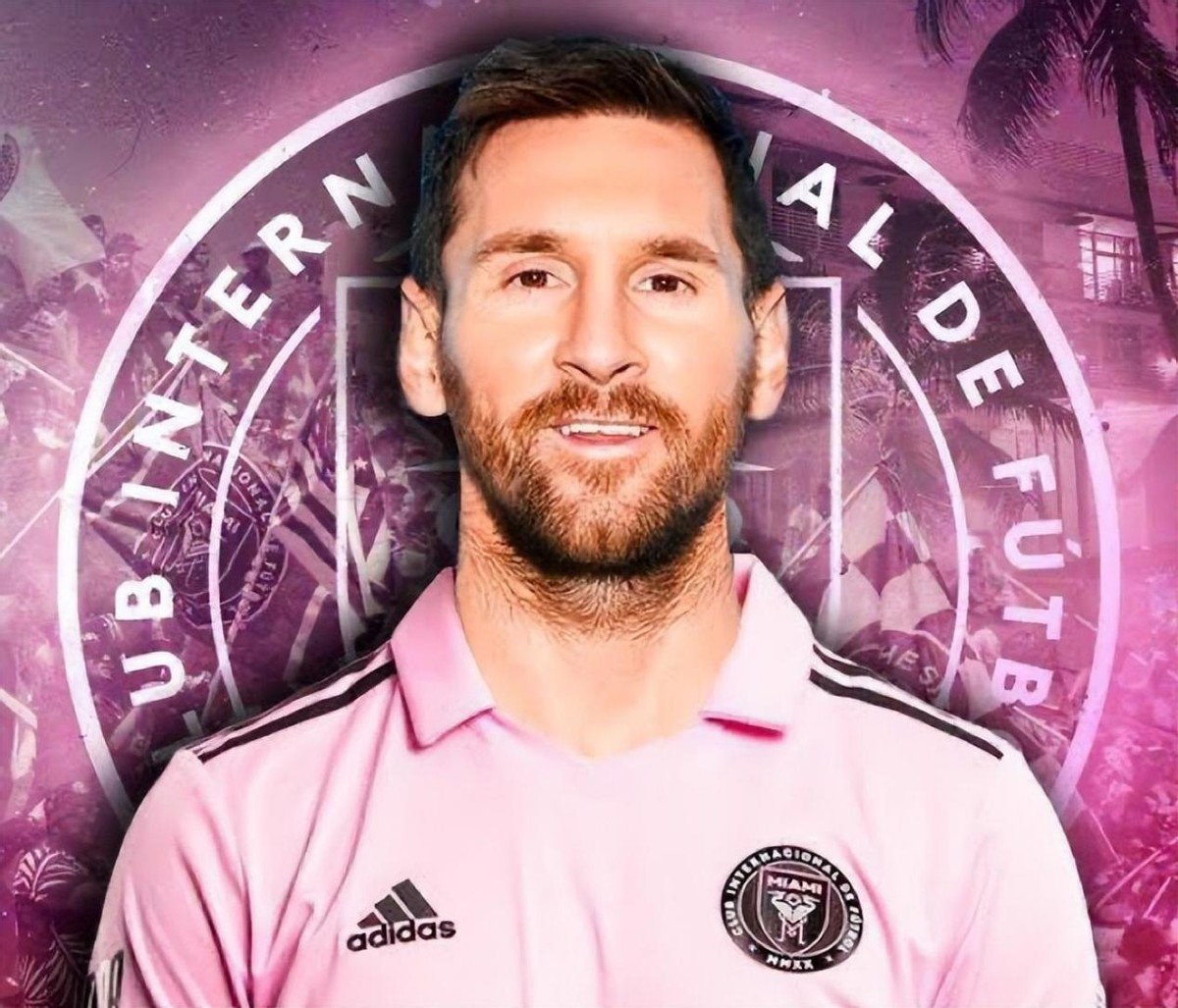 梅西夺冠小碎步阿尔瓦雷斯,哈兰德祝贺阿尔瓦雷斯